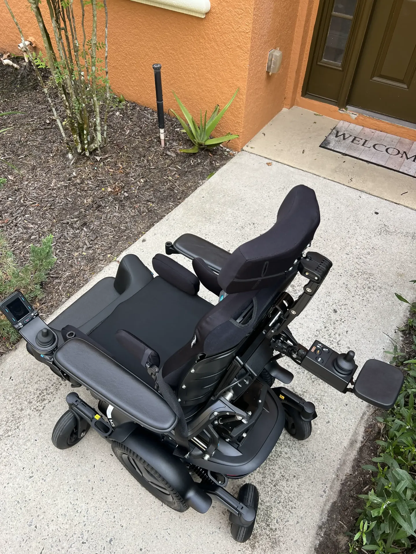 Permobil M3 Corpus seat in angled position, view from above