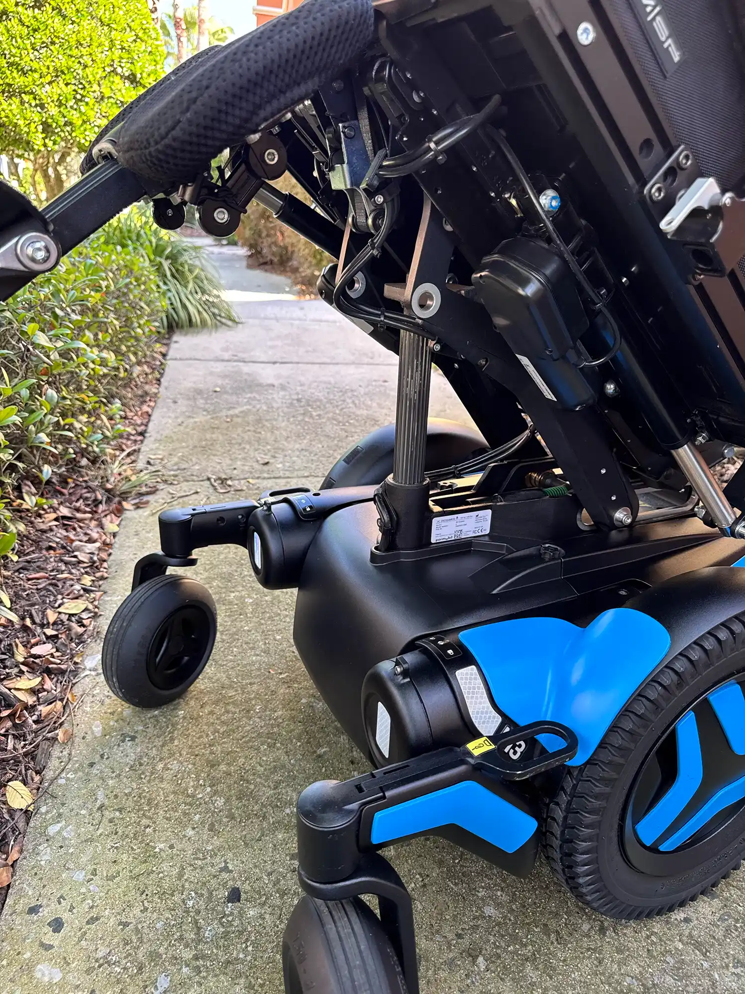 Pre-Owned Permobil M3 wheel and base