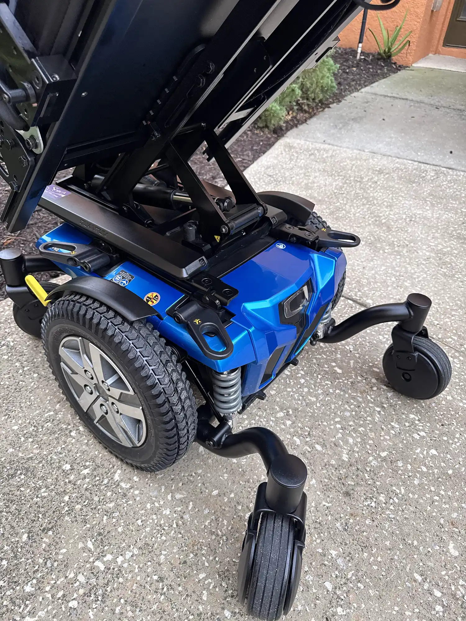 Wheelchair Quantum J4 Power Base